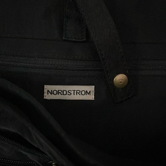 💥NORDSTROM SHOULDER 𝙇𝘼𝙋𝙏𝙊𝙋 BAG - Picture 6 of 8
